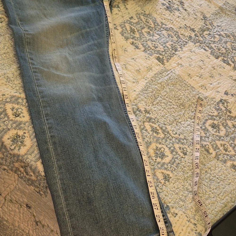 Levi's Men's Blue Jeans 505's Mid Wash. Sz 40